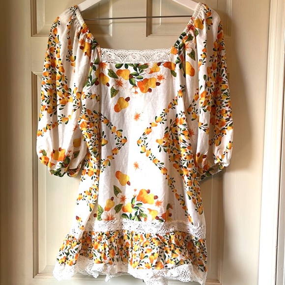 Artlier by Nicole Miller Orange Fruit Linen Top - Picture 3 of 11